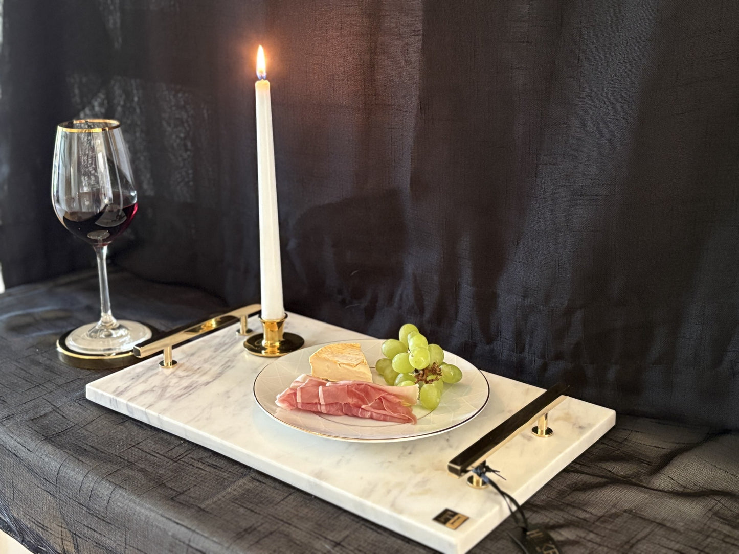 Marmorbricka - Mässing